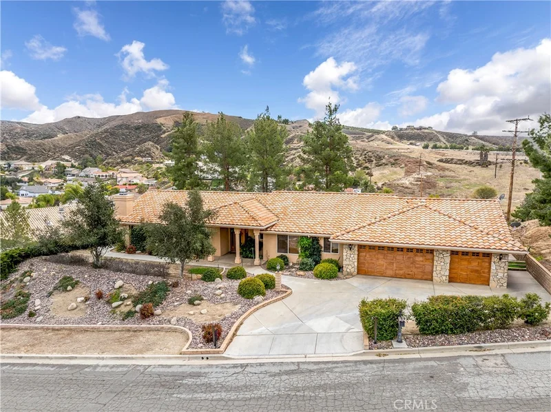 45527 Denizen Heights Road, Hemet, CA 92544