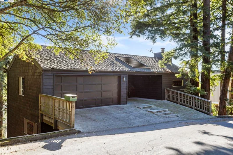 3 Abbott Way, Piedmont, CA 94618
