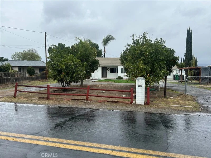 41400 Crest Drive, Hemet, CA 92544