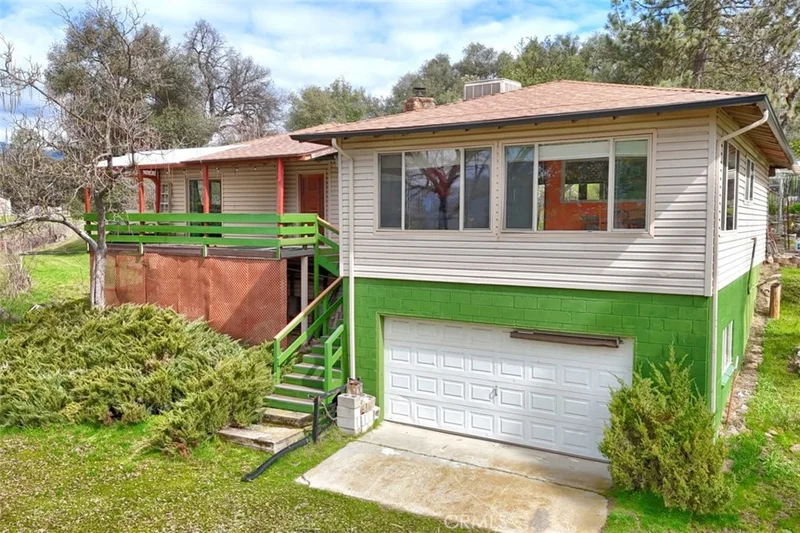 41359 Pamela Place, Oakhurst, CA 93644