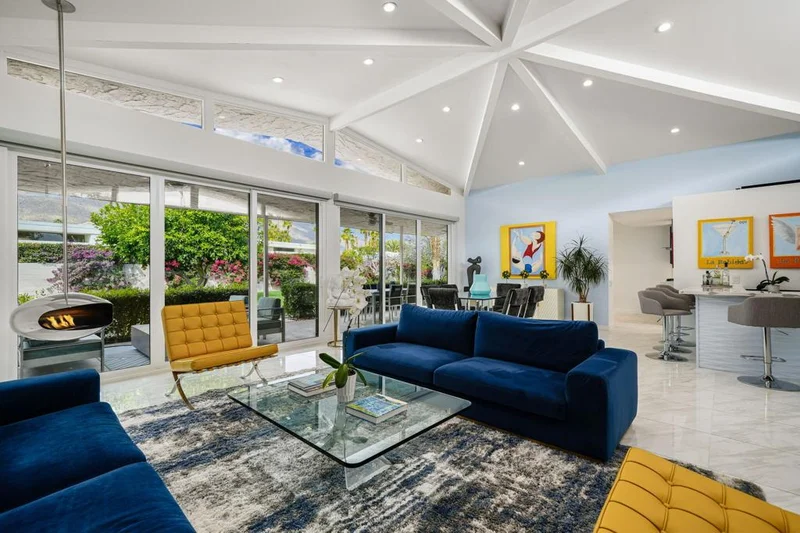 2289 Pso Del Rey, Palm Springs, CA 92264