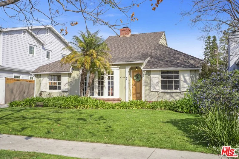 4284 Camellia Avenue, Studio City, CA 91604