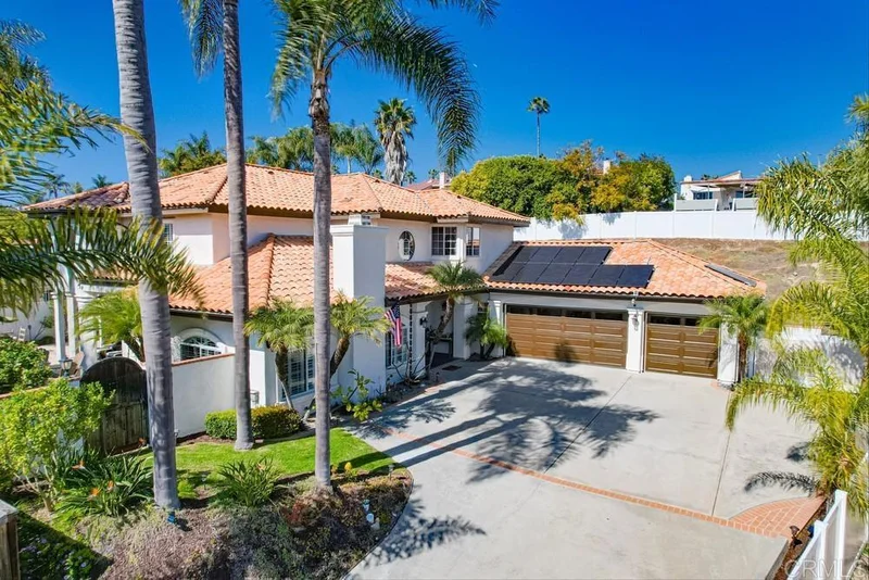 7704 Rocio Street, Carlsbad, CA 92009