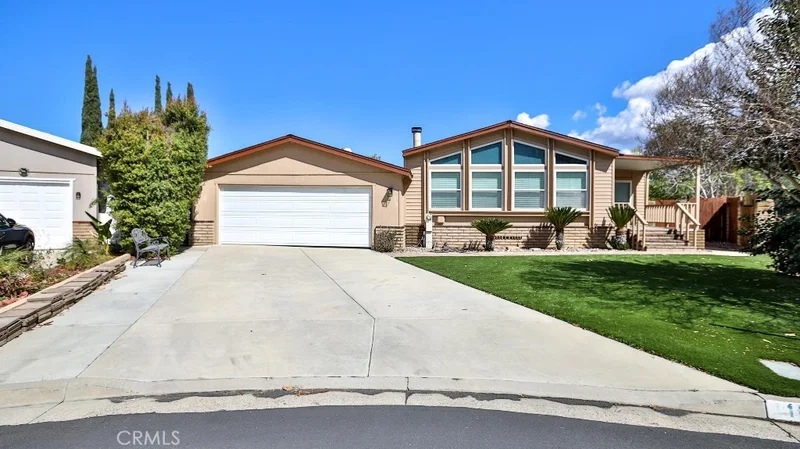 10328 Dusty Lane Court, Corona, CA 92883