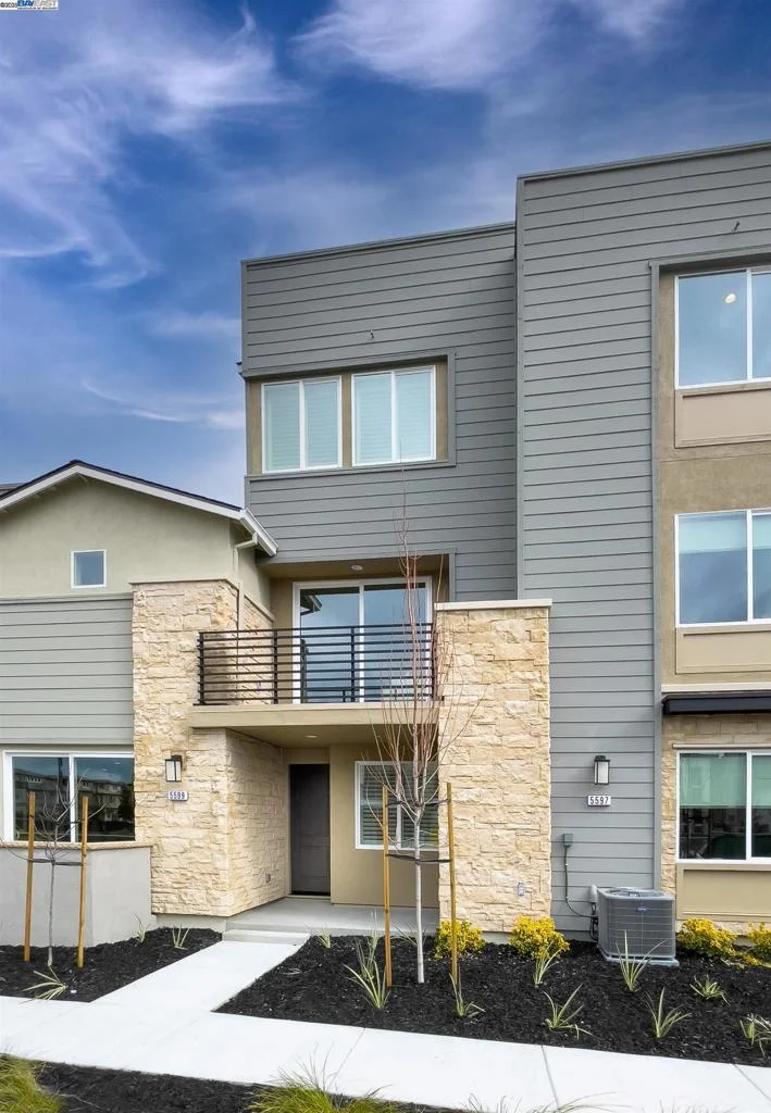6185 Raven Avenue 84, Dublin, CA 94568