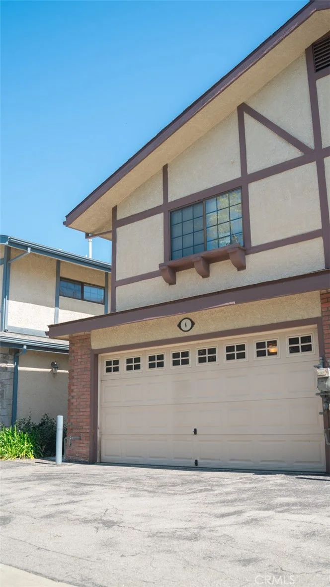 18435 Keswick Street 4, Reseda, CA 91335