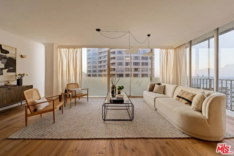 10433 Wilshire Boulevard Ph C, Los Angeles, CA 90024