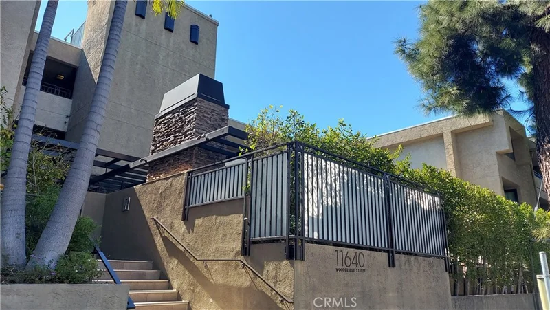 11640 Woodbridge Street 208, Studio City, CA 91604