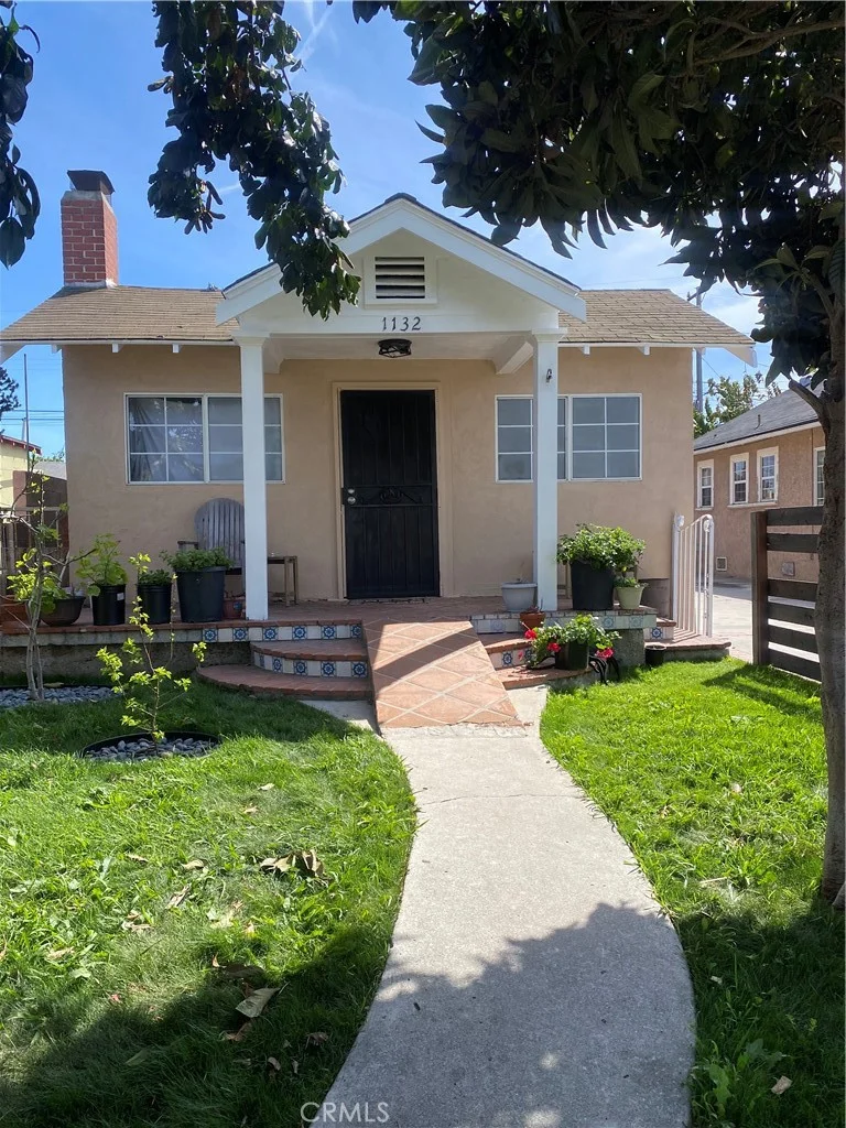 1132 W 102nd Street, Los Angeles, CA 90044