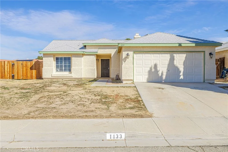 1133 Oakwood Lane, Rosamond, CA 93560