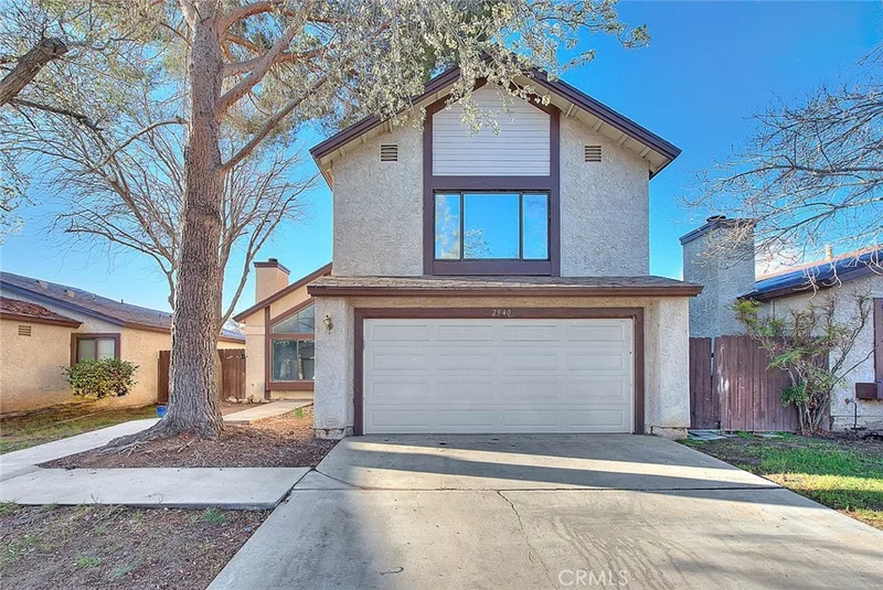 2940 E Avenue R-2 13, Palmdale, CA 93550