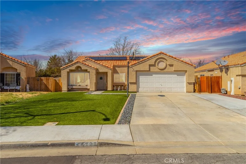 45723 Berkshire Street, Lancaster, CA 93534