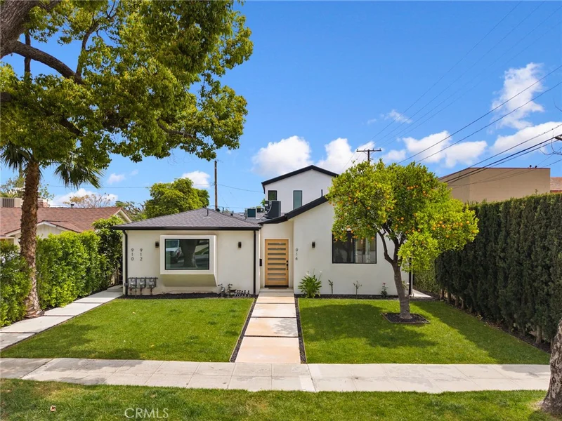 914 N Catalina Street, Burbank, CA 91505