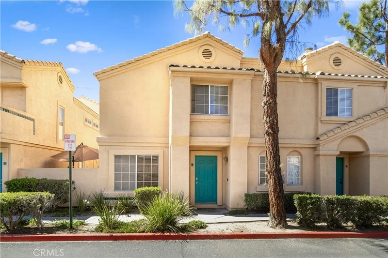 18842 Vista Del Canon B, Newhall, CA 91321