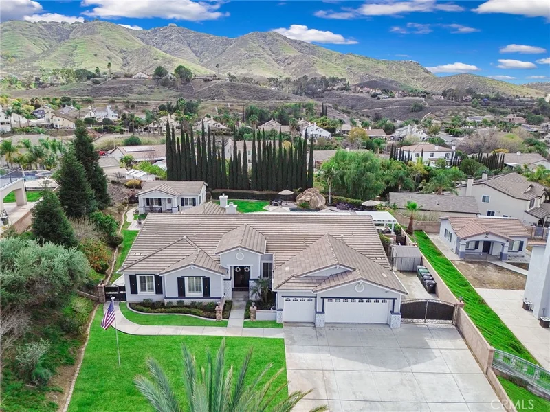 2276 Keepsake Court, Riverside, CA 92503