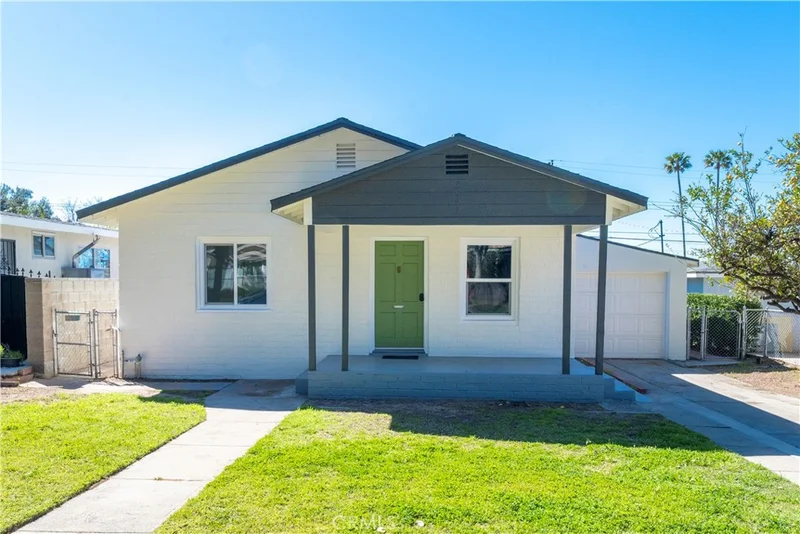 231 E 45th Street, San Bernardino, CA 92404