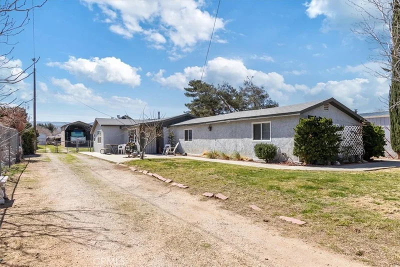 5238 W Avenue L6, Lancaster, CA 93536
