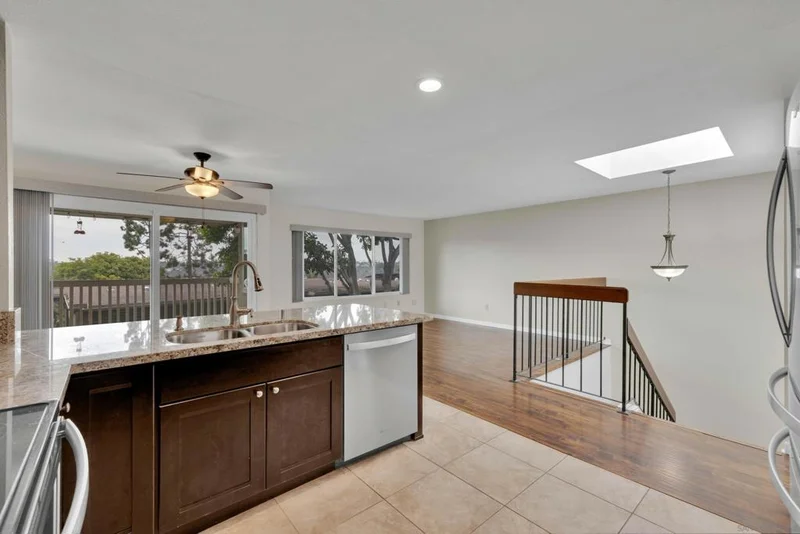 6259 Caminito Marcial, San Diego, CA 92111