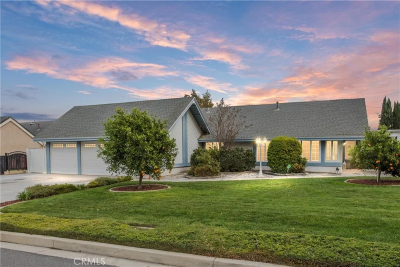 7940 Standish Avenue, Jurupa Valley, CA 92509