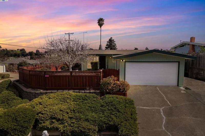 2600 Mcmorrow Rd, San Pablo, CA 94806