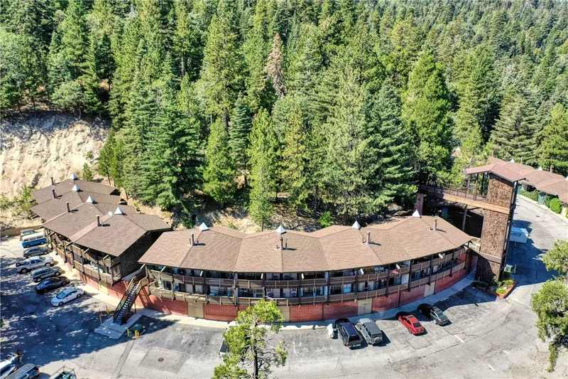 872 Sierra Vista Drive 22, Twin Peaks, CA 92391