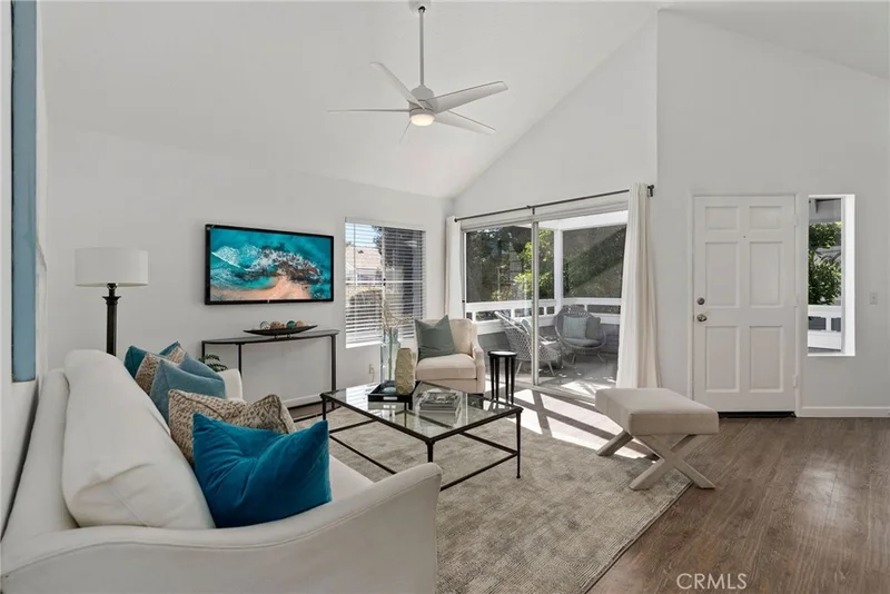 259 Chesterfield, Newport Beach, CA 92660