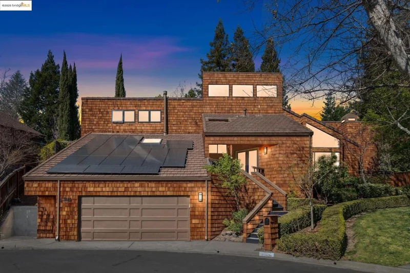 1845 Soaproot Ct, Walnut Creek, CA 94595