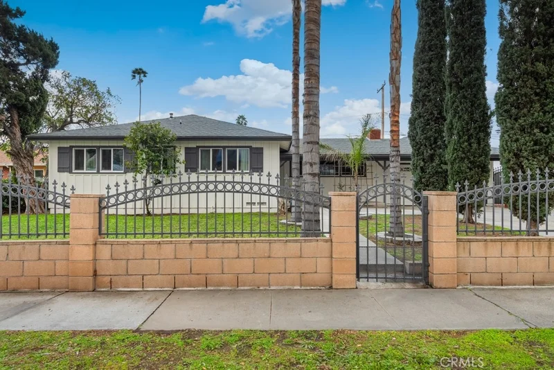 2579 W 6th Street, San Bernardino, CA 92410