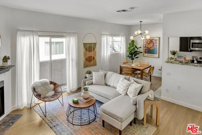 11823 Avon Way 107, Los Angeles, CA 90066