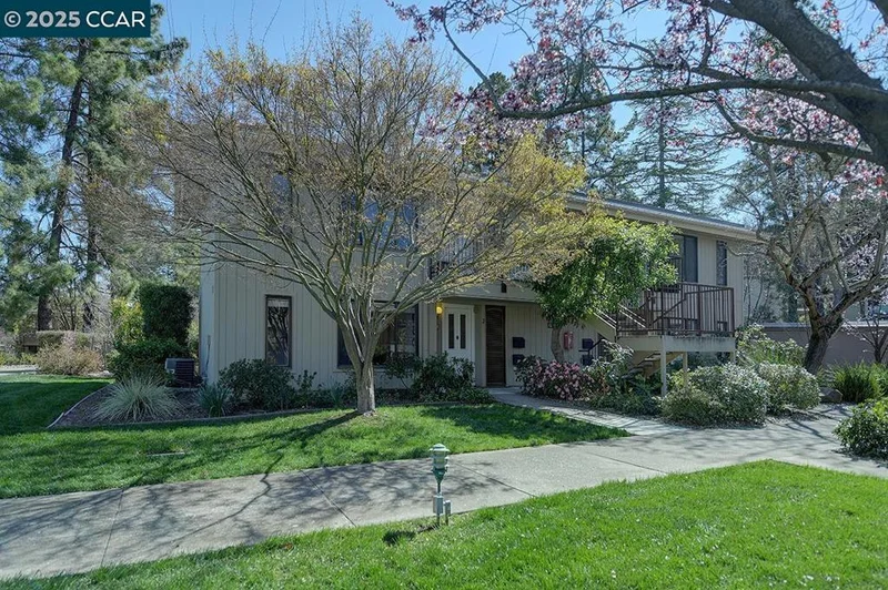1257 Singingwood Ct 2, Walnut Creek, CA 94595