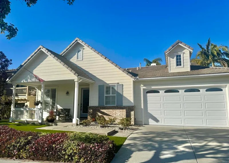 2560 Ingleton, Carlsbad, CA 92009