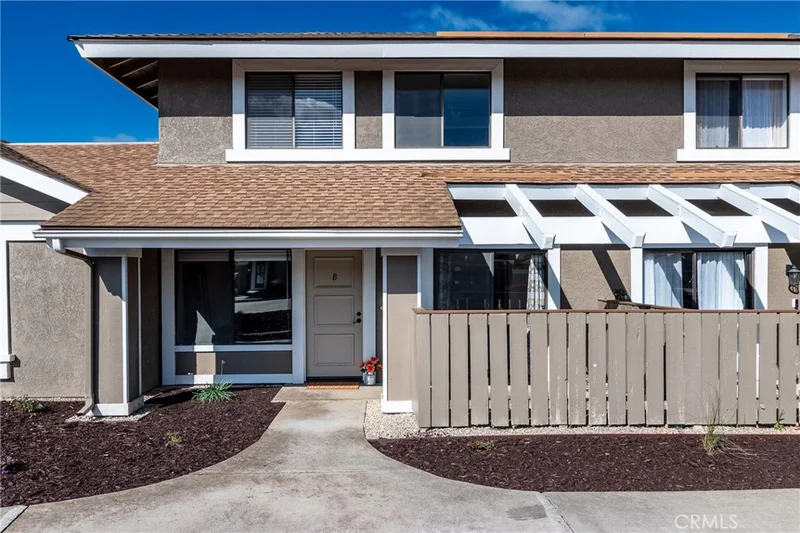 1153 E Foster Road B, Santa Maria, CA 93455