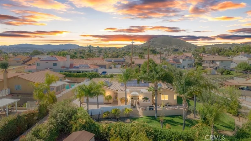 30037 White Wake Drive, Canyon Lake, CA 92587