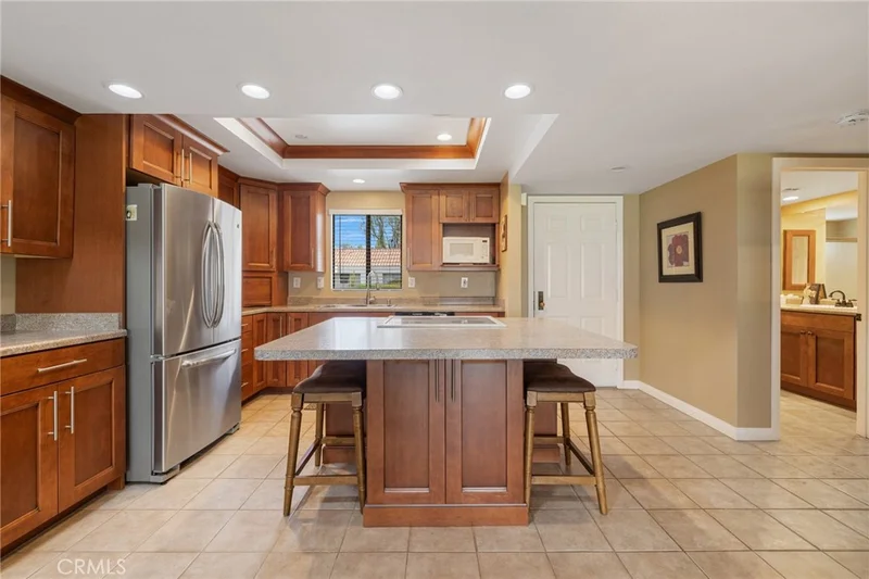 41025 La Costa Circle E, Palm Desert, CA 92211
