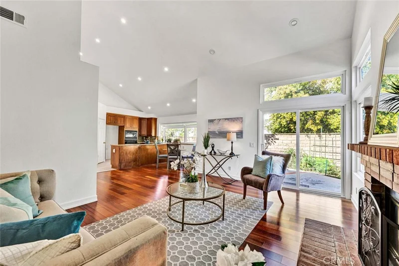 1048 N Encanto Street, Orange, CA 92869
