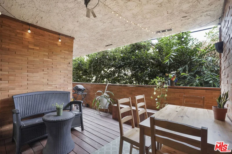 125 N Allen Avenue 122, Pasadena, CA 91106