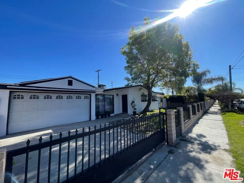 11216 Norris Avenue, Pacoima, CA 91331