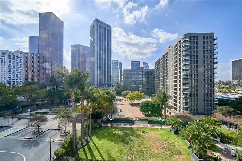 880 W 1st Street 601, Los Angeles, CA 90012