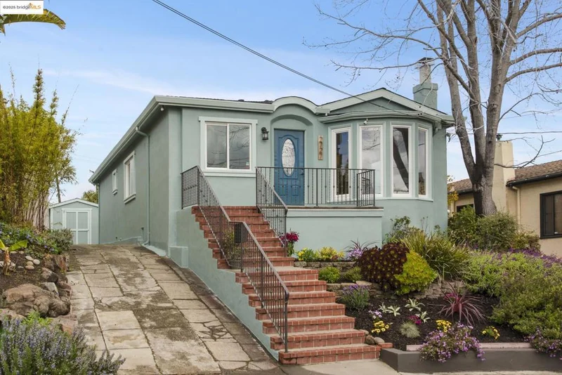 2727 Best Ave., Oakland, CA 94619