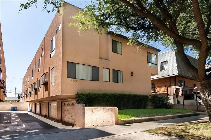 105 S Marguerita Avenue A, Alhambra, CA 91801
