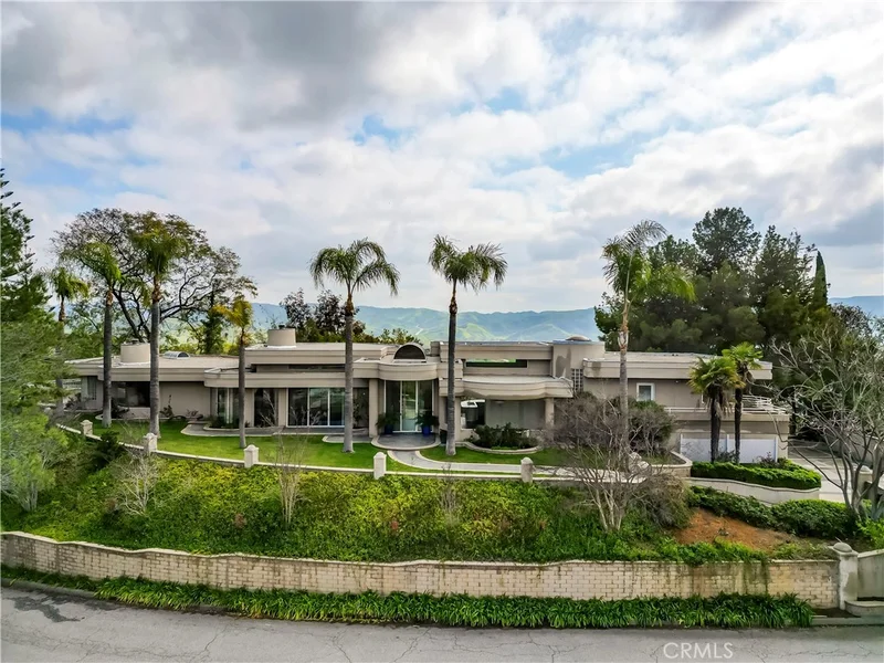 297 Edgemont Drive, Redlands, CA 92373