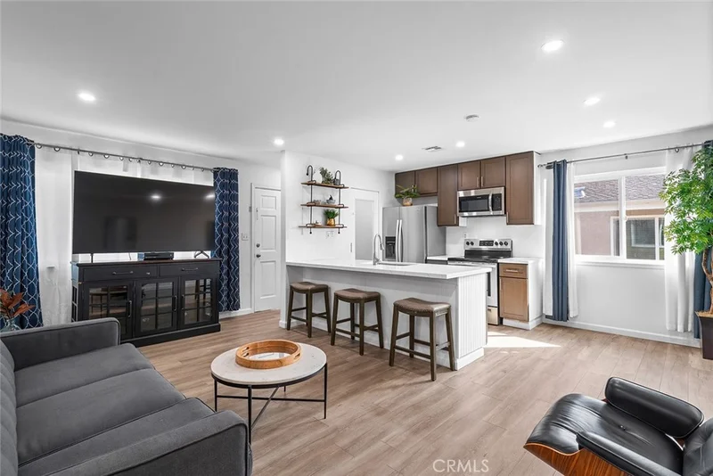2948 Knollwood Avenue, La Verne, CA 91750