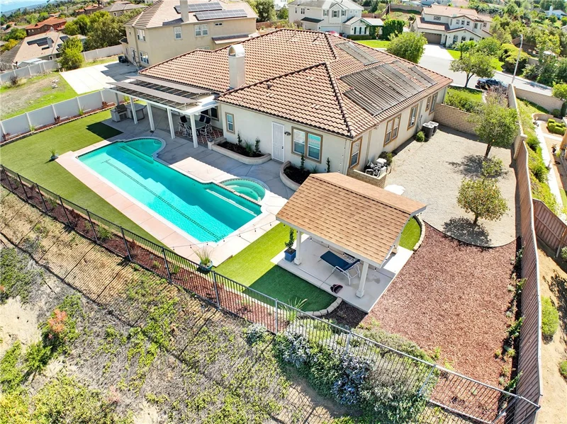 12308 Islesford Circle, Riverside, CA 92503