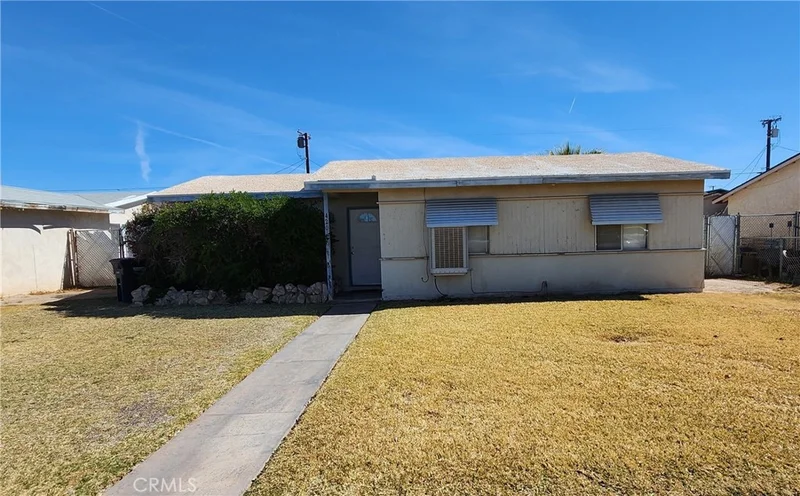 420 S 4th Street, Blythe, CA 92225