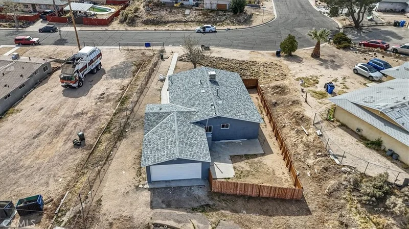 2585 Saint Lawrence Street, Barstow, CA 92311