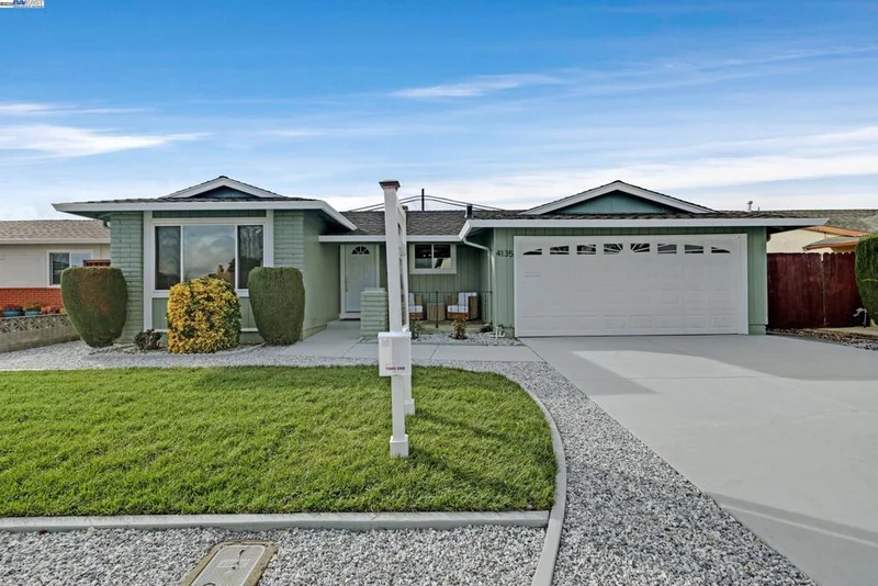 4135 Tamayo St, Fremont, CA 94536