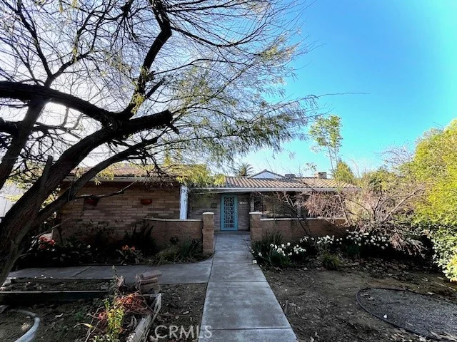 1019 Chestnut Avenue, Redlands, CA 92373