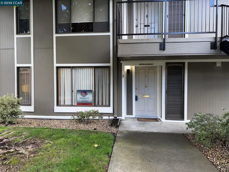 2716 Tice Creek Dr 2, Walnut Creek, CA 94595