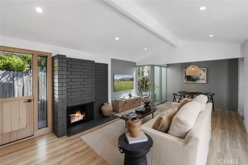 428 Colton Street, Newport Beach, CA 92663