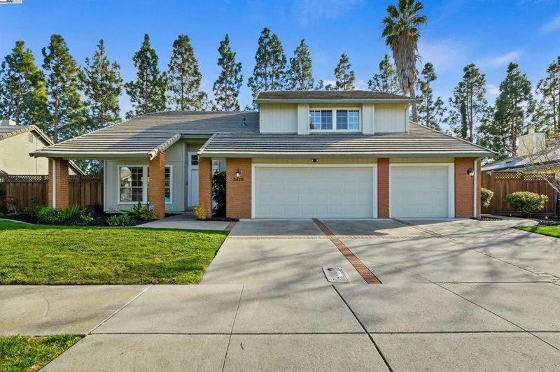 5475 Goldenrod Dr, Livermore, CA 94551